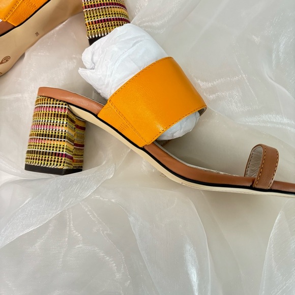 Sanctuary Women's Bold Heeled Sandal!Mango Lion - Picture 9 of 12